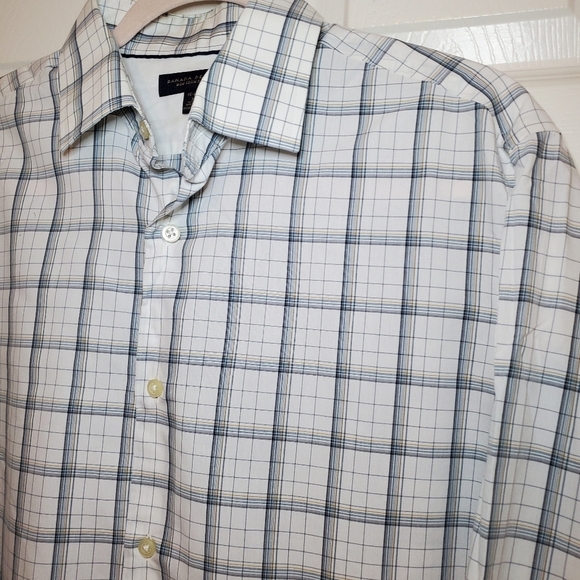 Banana Republic Men's Medium Non-Iron Classic Fit Shirt Long Sleeve 100% Cotton  - Picture 2 of 10